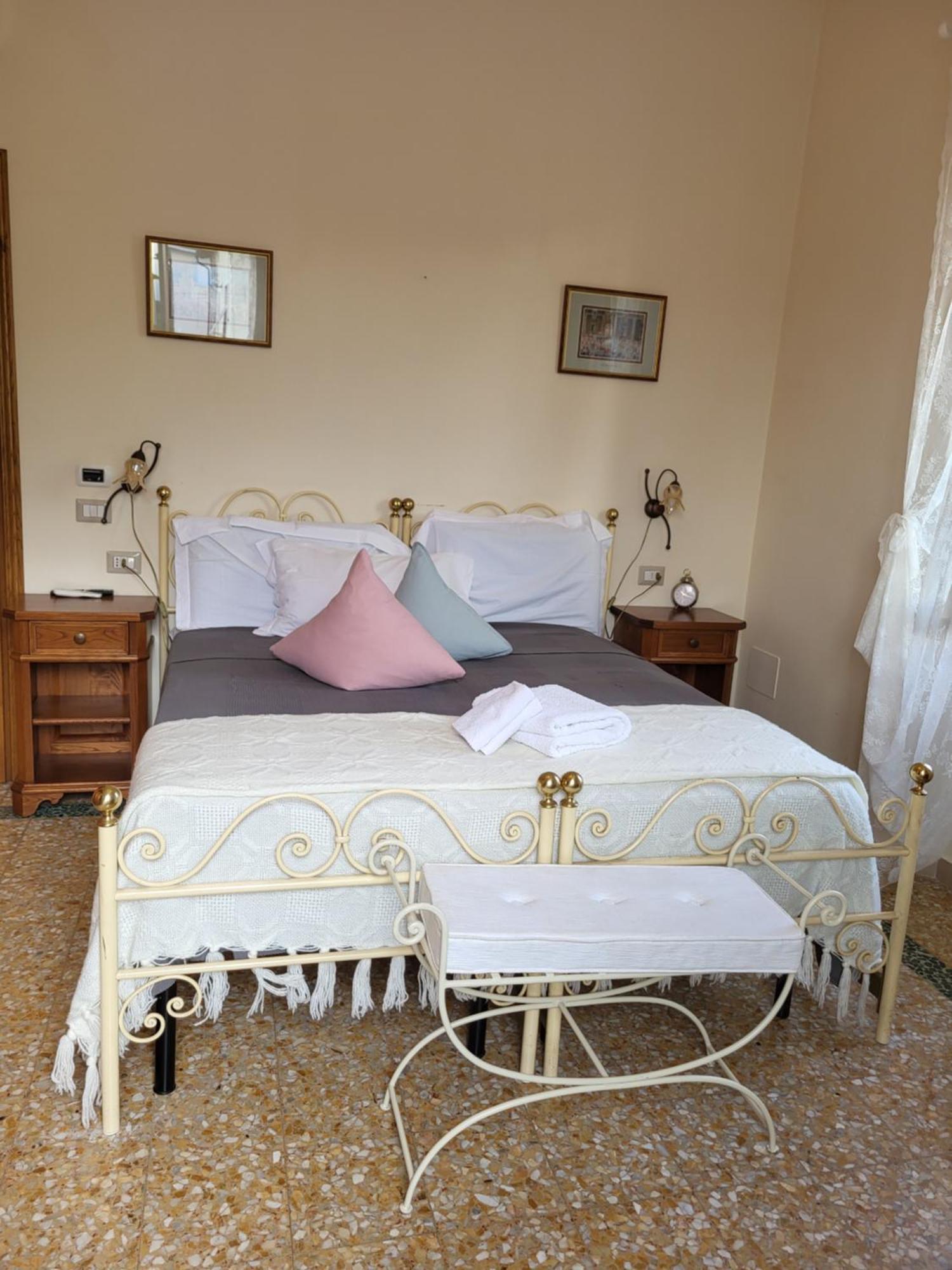 Bnb Villa Melany Vicino Centro Lucca Luaran gambar